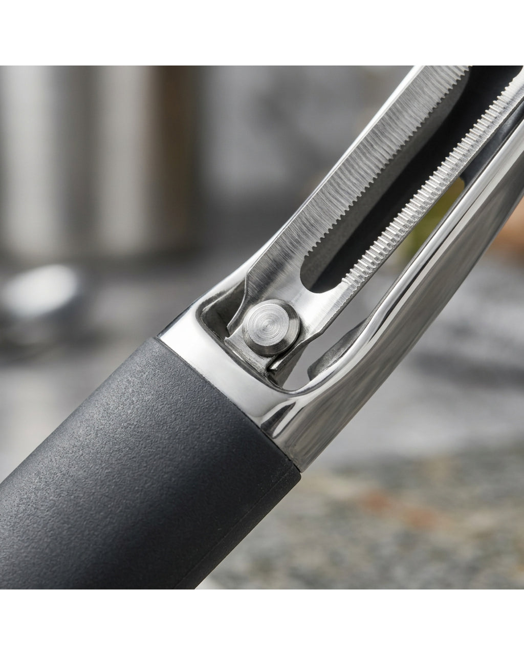 Zefo Stainless Steel Serrated Soft-Skin Peeler 18 cm Charcoal Grip - Detail view